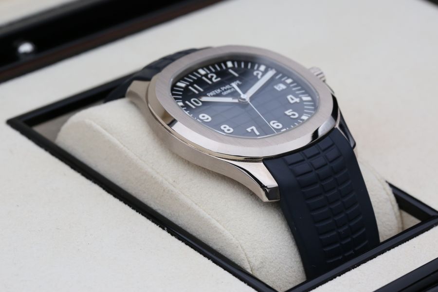 Patek Philippe Aquanaut 5168G-001